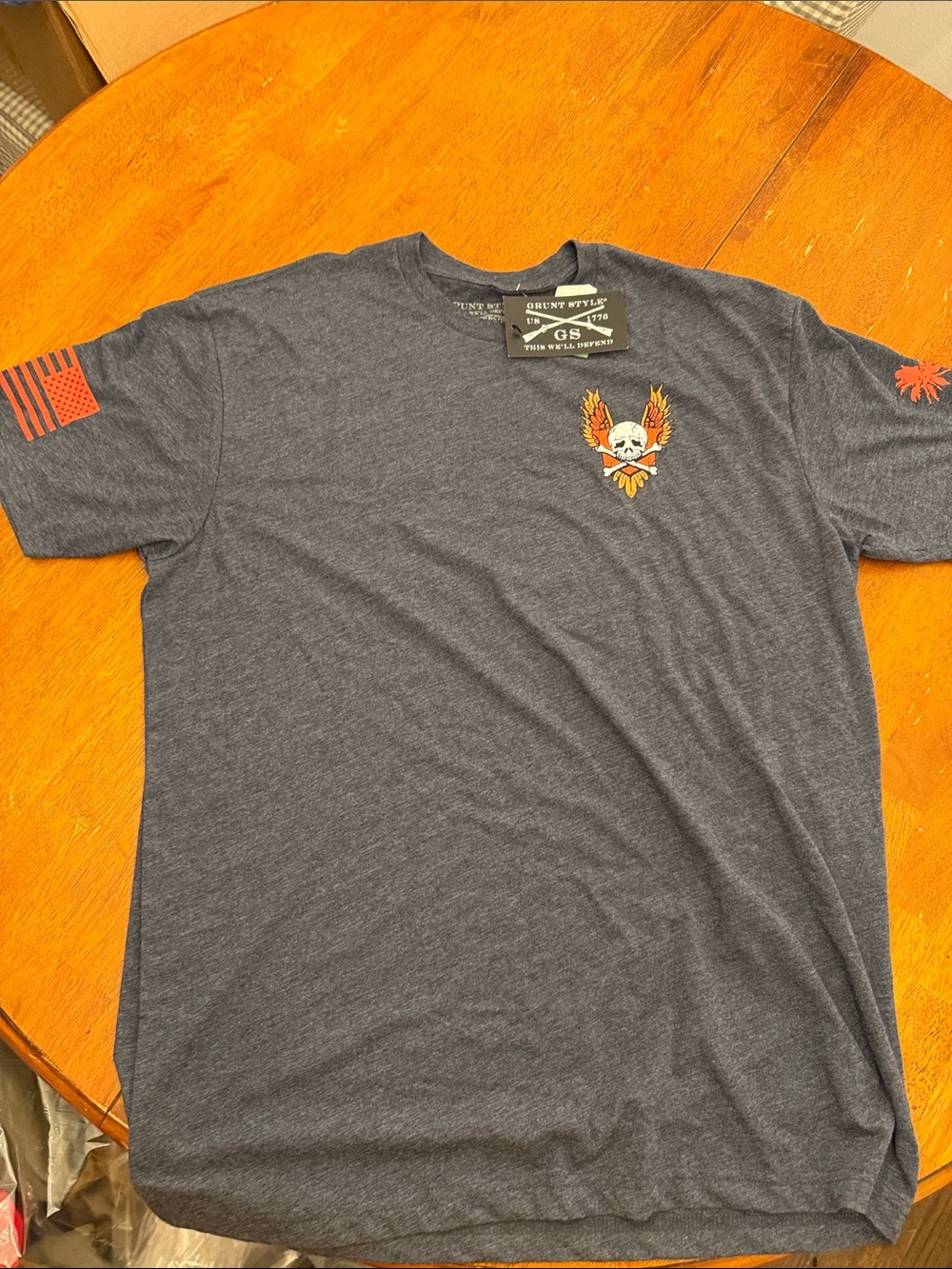 Grunt Style Navy Short-Sleeve Graphic Tee with Orange Skull Wings xxl